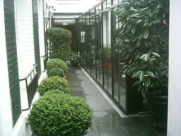 Hotel De La Jatte