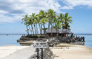 Warwick Fiji