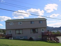 Comerford's Ocean View Efficiency Units