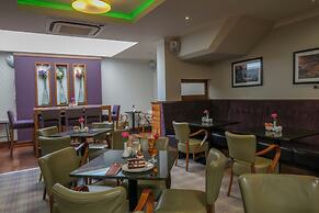 Best Western Moores Central Hotel