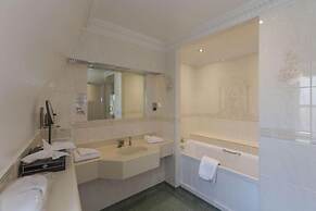 Best Western Moores Central Hotel