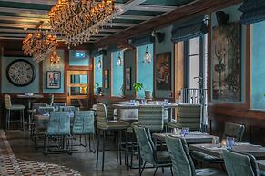 Best Western Moores Central Hotel
