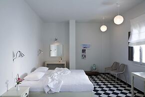 Rosebay Hotel