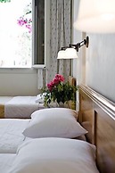 Rosebay Hotel