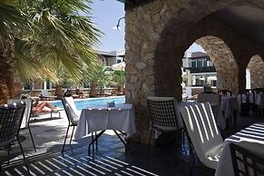 Rosebay Hotel