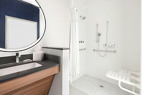 Fairfield Inn & Suites Saginaw