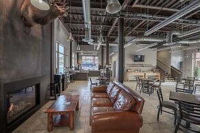 49'er Inn & Suites