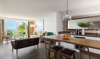 Amara Cay Resort