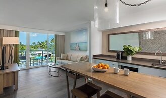 Amara Cay Resort