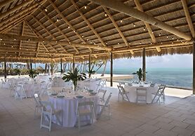 Amara Cay Resort