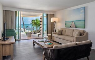 Amara Cay Resort