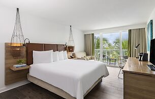 Amara Cay Resort