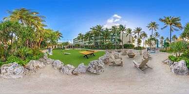 Amara Cay Resort