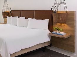 Amara Cay Resort