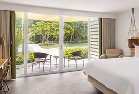 Amara Cay Resort