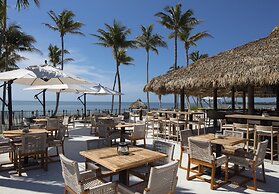 Amara Cay Resort