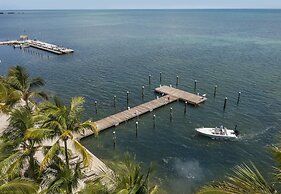 Amara Cay Resort