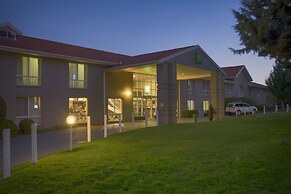 ibis Styles Canberra