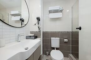 Madison Plaza Townsville