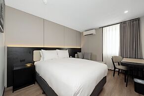 Madison Plaza Townsville