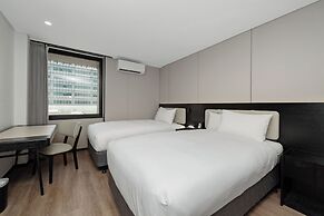 Madison Plaza Townsville