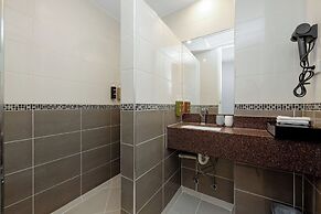 Madison Plaza Townsville