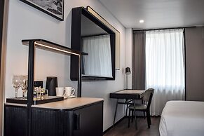 Madison Plaza Townsville