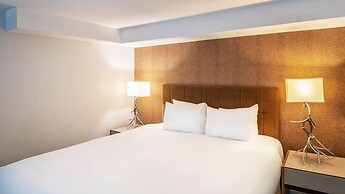 Executive - The Inn at Whistler Village