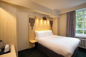 Tavistock Hotel