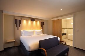 Tavistock Hotel