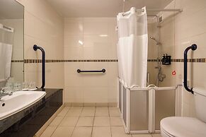 Tavistock Hotel