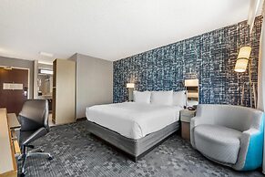 Comfort Inn & Suites Bethlehem Lehigh Valley Airport