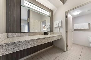 Comfort Inn & Suites Bethlehem Lehigh Valley Airport