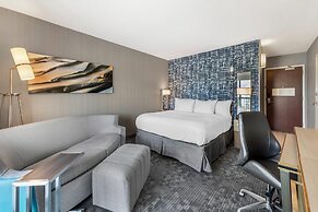 Comfort Inn & Suites Bethlehem Lehigh Valley Airport