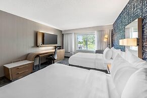 Comfort Inn & Suites Bethlehem Lehigh Valley Airport