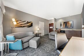 Comfort Inn & Suites Bethlehem Lehigh Valley Airport