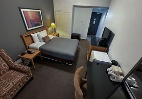 Met Hotel