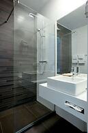 Hotel ECU - Different Hotels