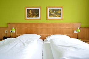Land- und Golfhotel Alte Fliegerschule