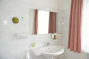 Land- und Golfhotel Alte Fliegerschule