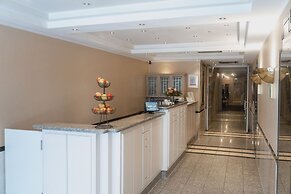 Hotel Daniel