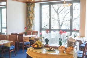 Hotel Daniel
