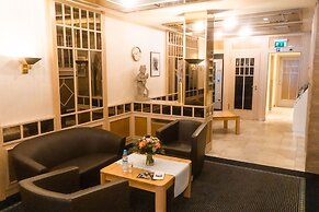 Hotel Daniel
