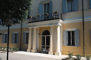 Rechigi Park Hotel