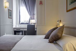 Hotel Flora