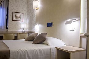 Hotel Flora