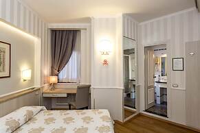 Hotel Flora