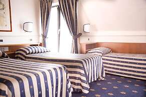 Hotel Flora