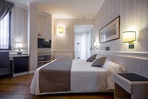 Hotel Flora