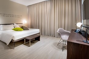 Hotel Canada